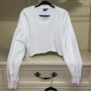 Women’s white Mono B white cropped sweatshirt size large
